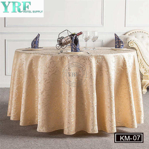 YRF kulatý ubrus 120" zlatý polyester, pratelný, nemačkavý pro bufetový stůl