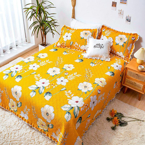 Luxusní hotelová postel Queen Soft na jaro a léto