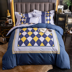 Luxusní ložní povlečení z kartáčované bavlněné tkaniny Pohodlná 4dílná postel King